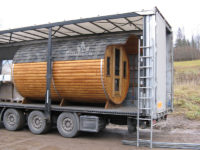 Barrel sauna transport Sauneco