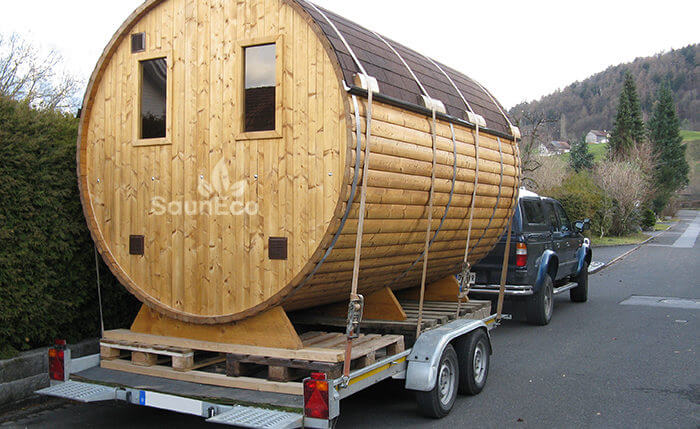 Barrel sauna transport Sauneco