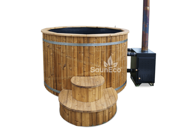 Luxurious hot tub from Sauneco