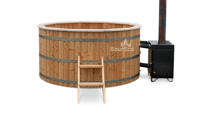 Large wooden hot tub from Sauneco