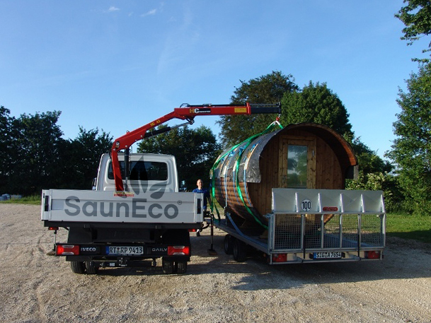 Wooden Barrel Sauna T20H from Sauneco